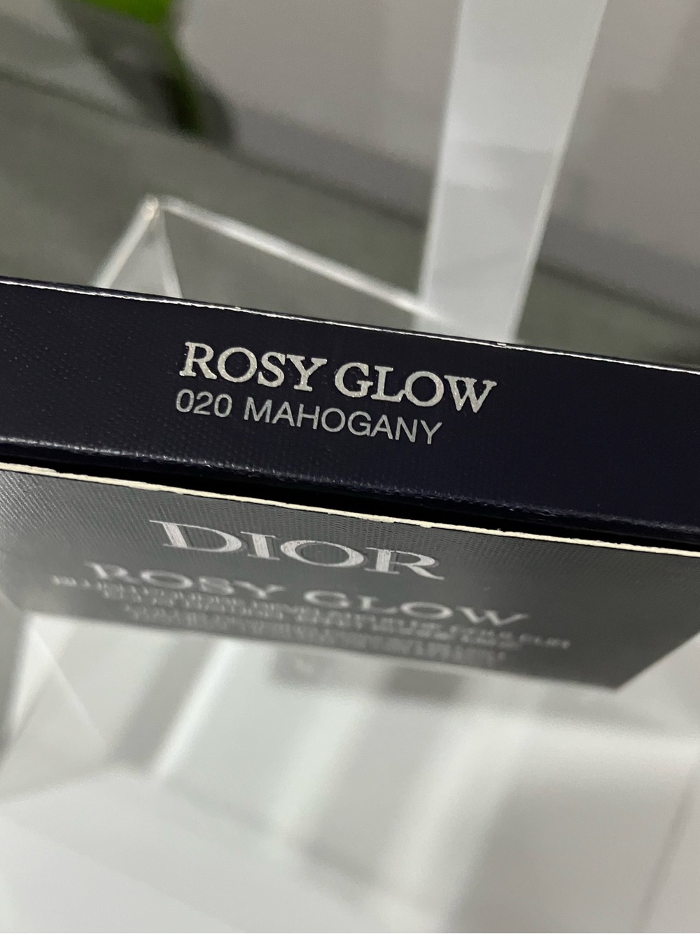 Dior Rosy Glow Blush Compact in 020 Mahogany - Picture 4 of 4